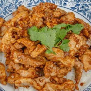 Phad Kratiem Prik Thai